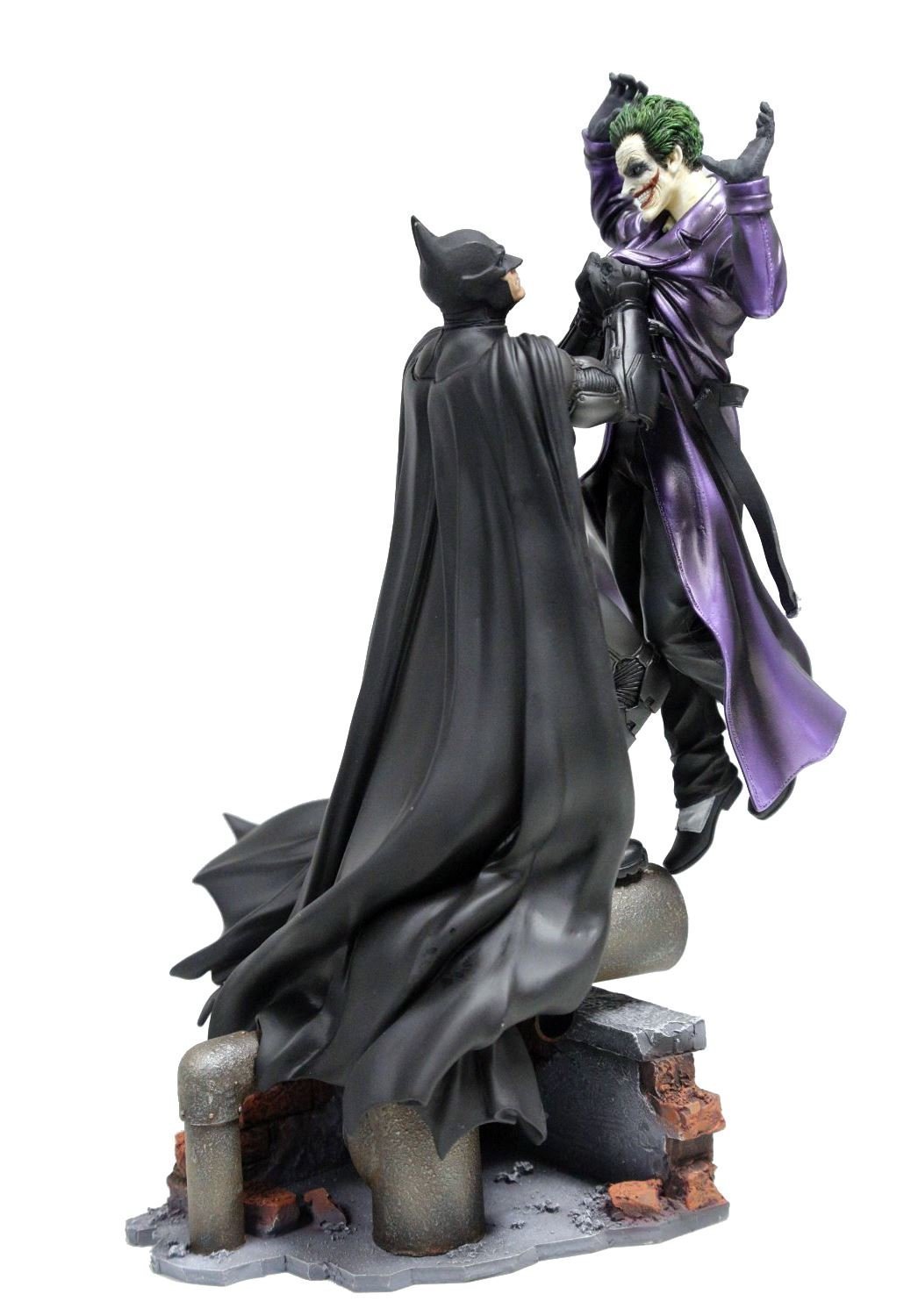 Batman: Arkham Origins UK Exclusive Collector's Edition Statue