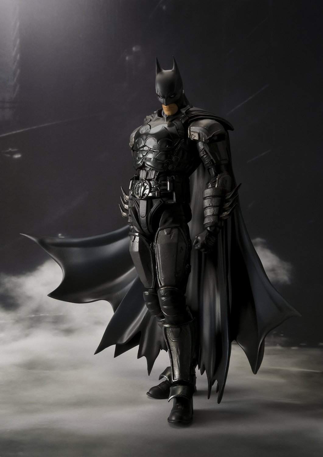 Bandai Tamashii Nations S.H.Figuarts Injustice Batman Figure