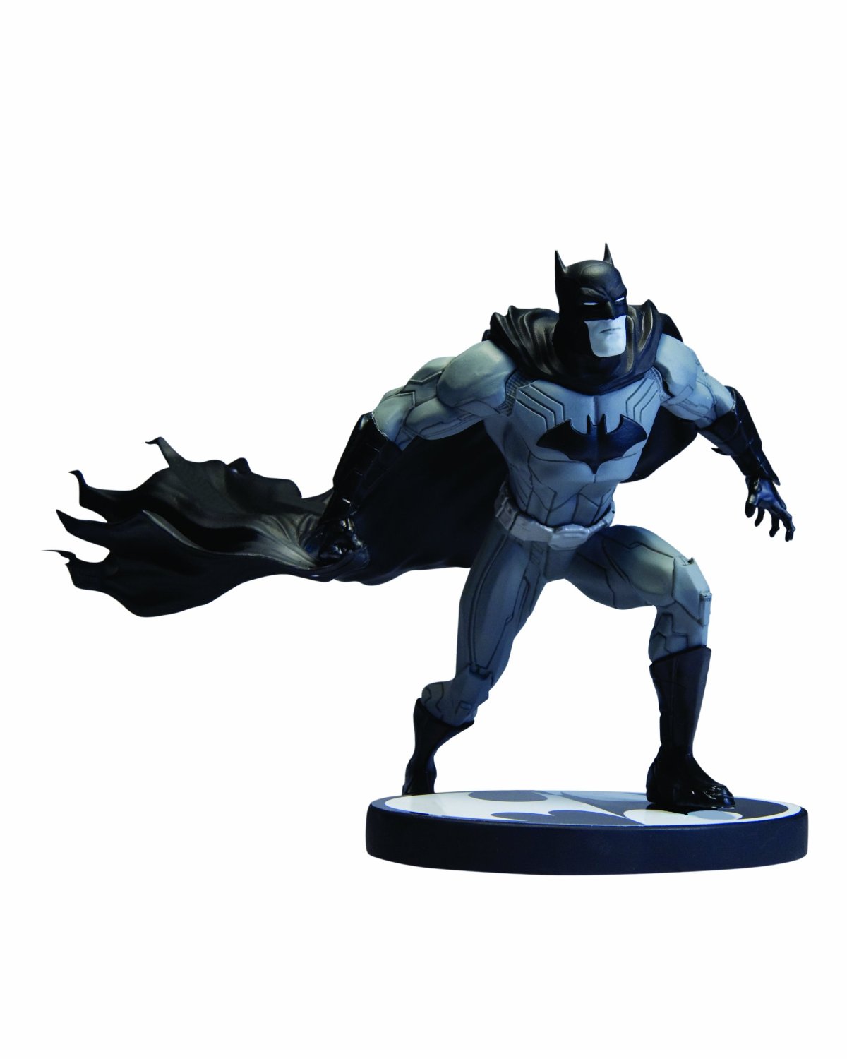 Black & White The New 52 Batman Statue by Jim Lee
